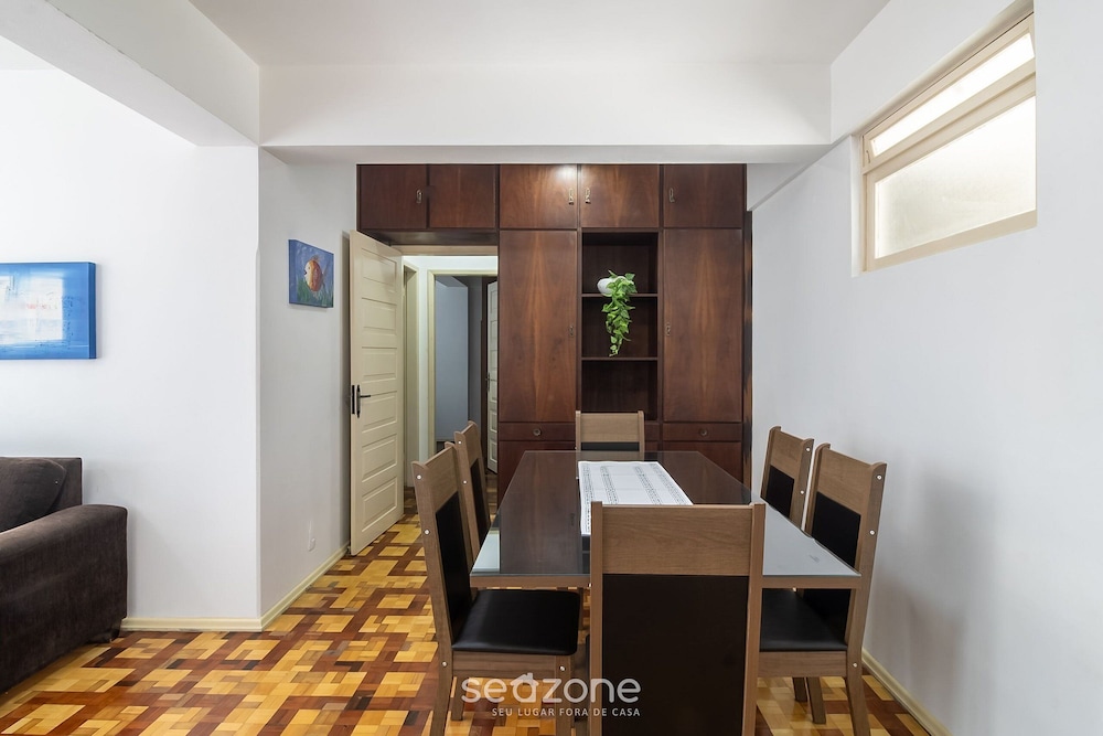 Beachfront Apartment With Side Beach View Ety0024