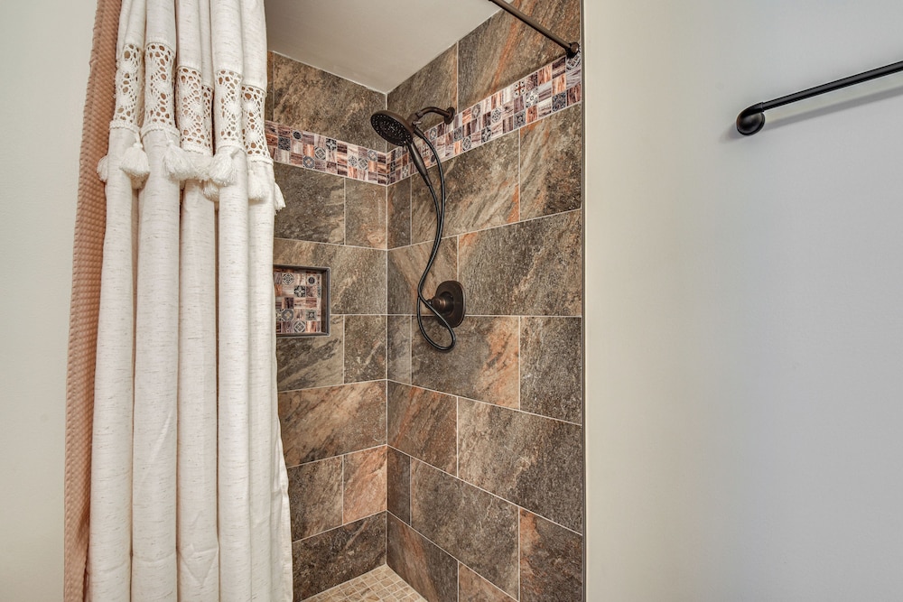 Tee Off in the Mtns: Sky Valley Condo w/ View!
