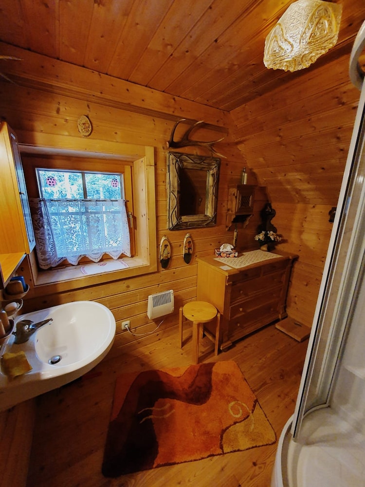 Idyllic Cabin With Sauna