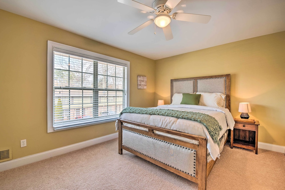 Smyrna Vacation Rental ~ 2 Mi to The Battery! view 2