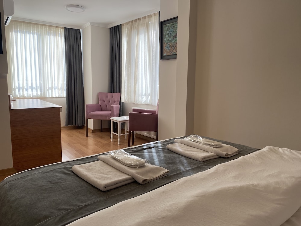 Spinel Hotel - Image 56