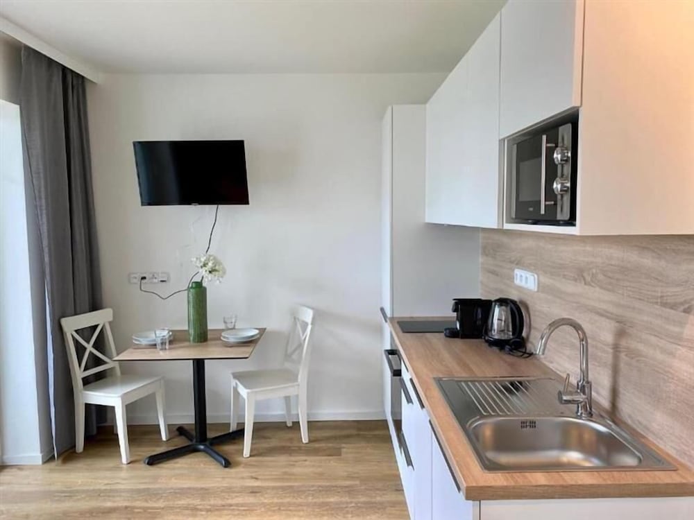 Hotel Lakeside Village Větrník - Image 1