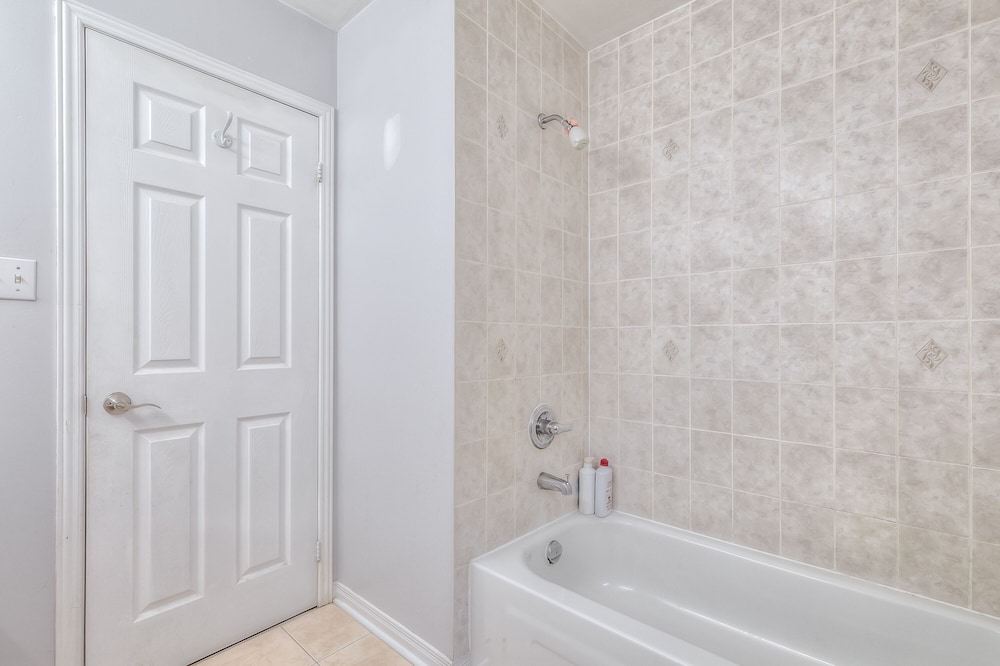 Ajax Suites