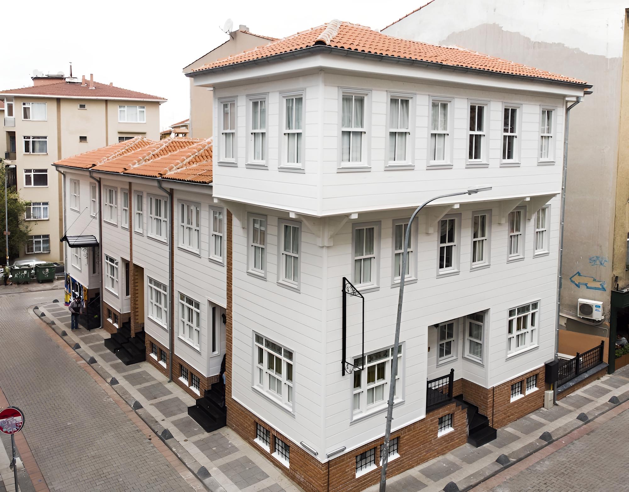 Pasaport Pier Istanbul