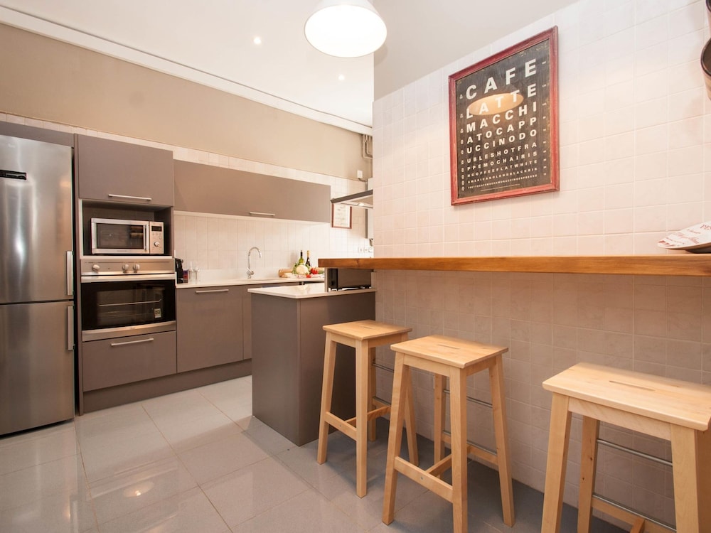 Apartamento de Lujo de Tres Habitaciones