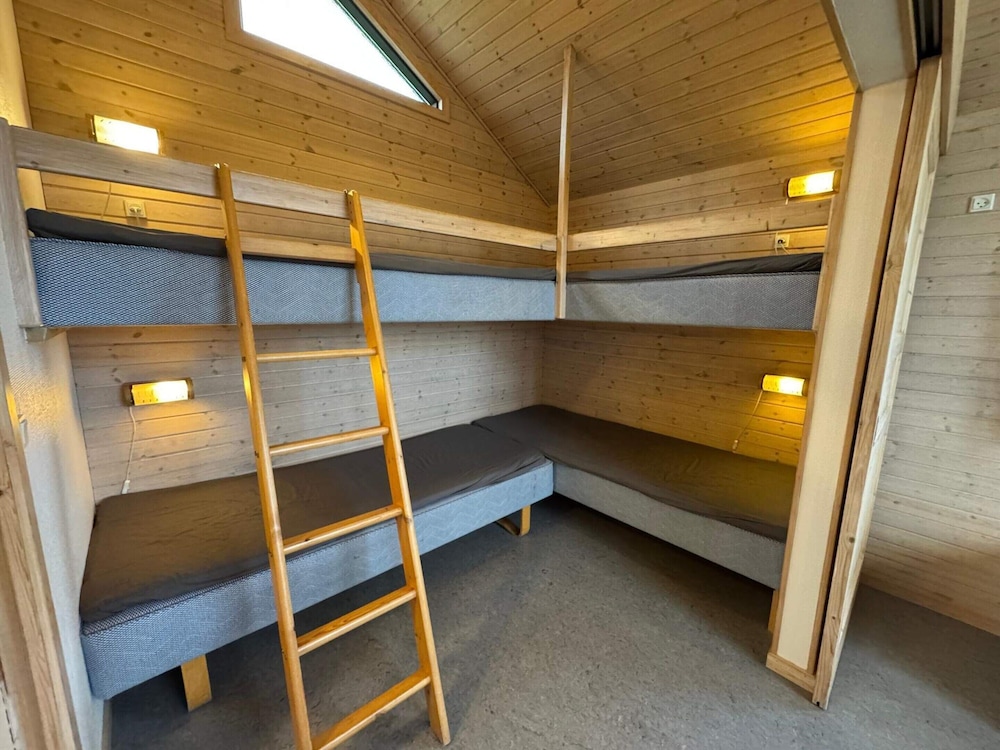 5 Person Holiday Park Home in Ronde