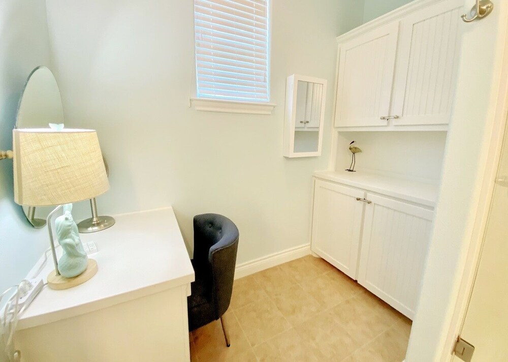 At Long Last 3 Bedroom Home by RedAwning view 4