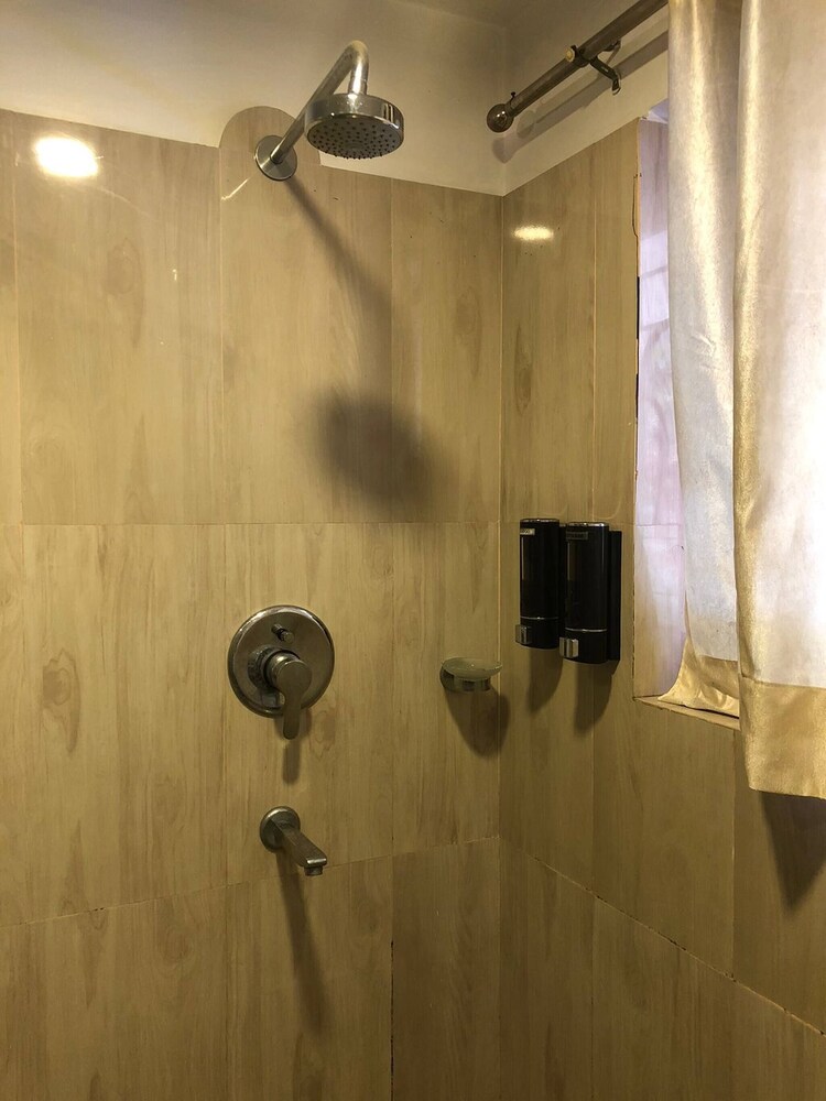 First Apartment 1bhk Thamel 5 min Walk 1st Floor