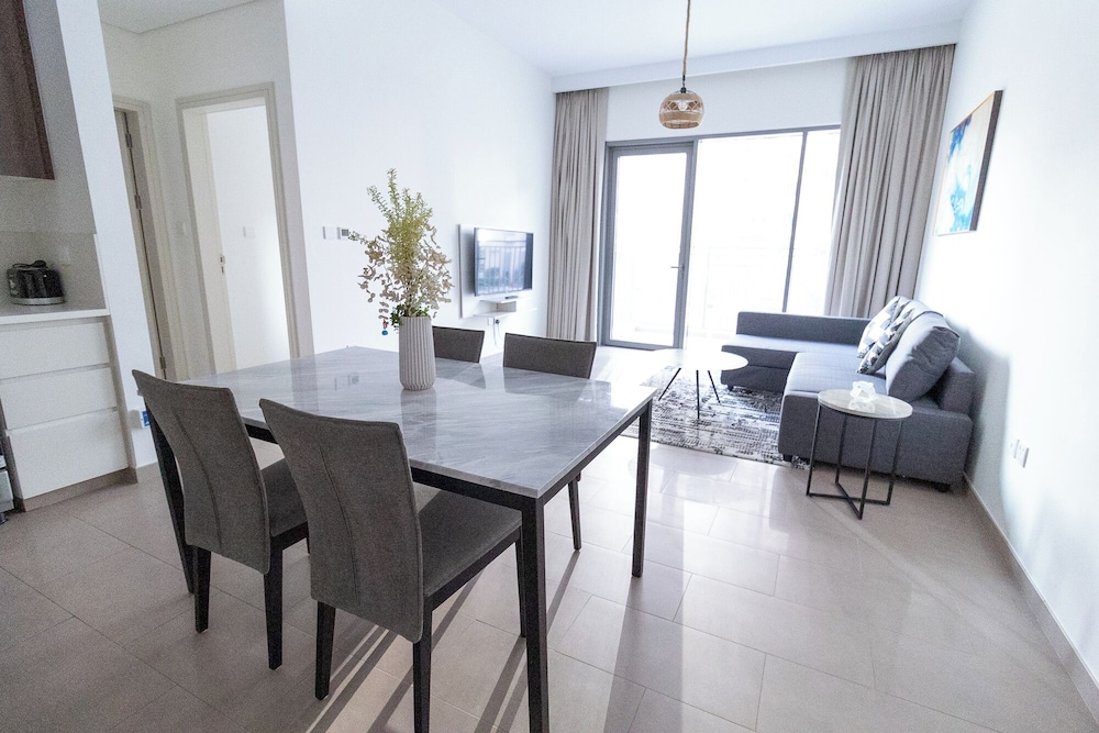 HAPPY SEASON I Park Heights 2 Dubai Hills 1BR