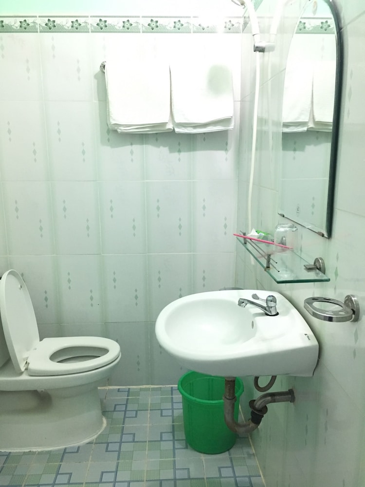 Thanh Ngoc Motel