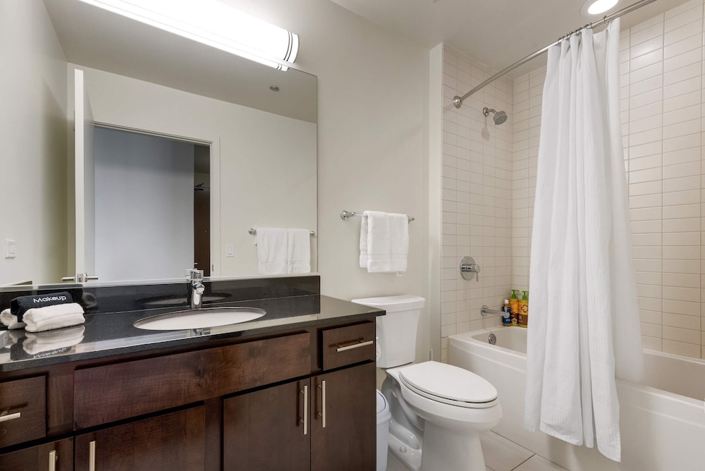 Fulton Group Stay 2 Apartments Skyline Views