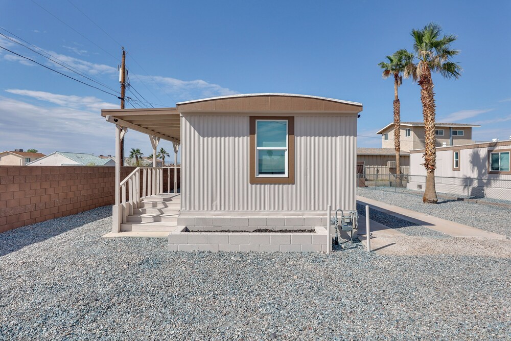 8 Mi to Laughlin Riverwalk: Waterfront Retreat