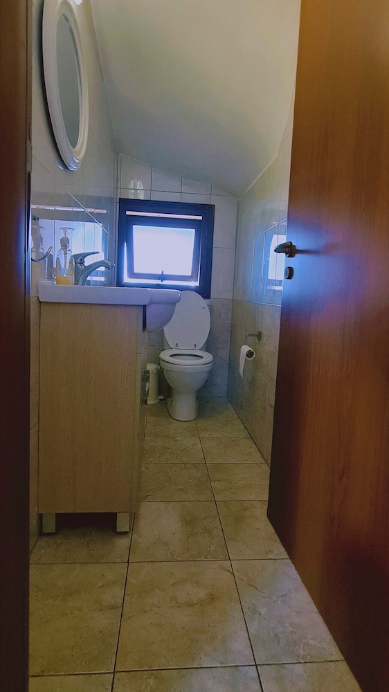 Photo 48