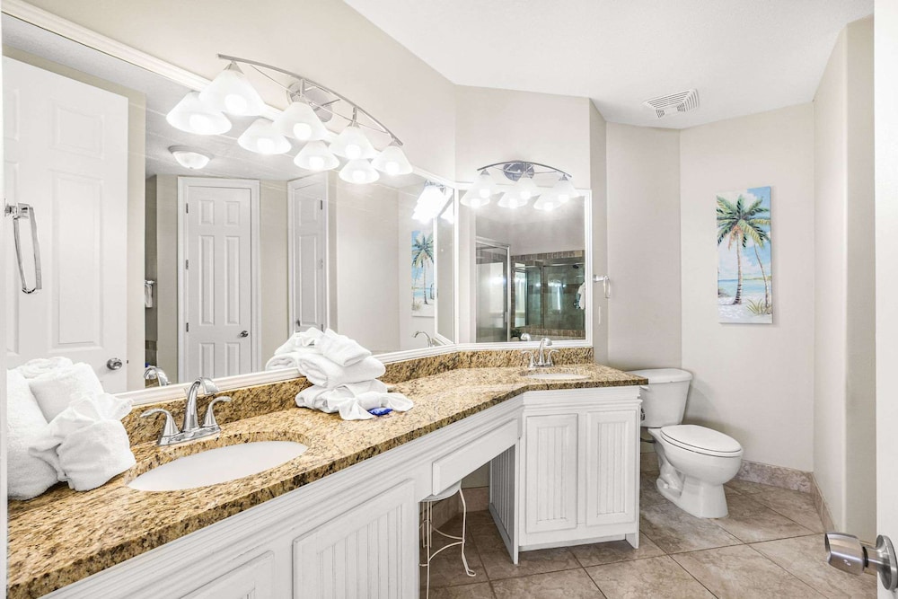 Grand Pointe 411 3 3 5 Gulf-front A Amenities