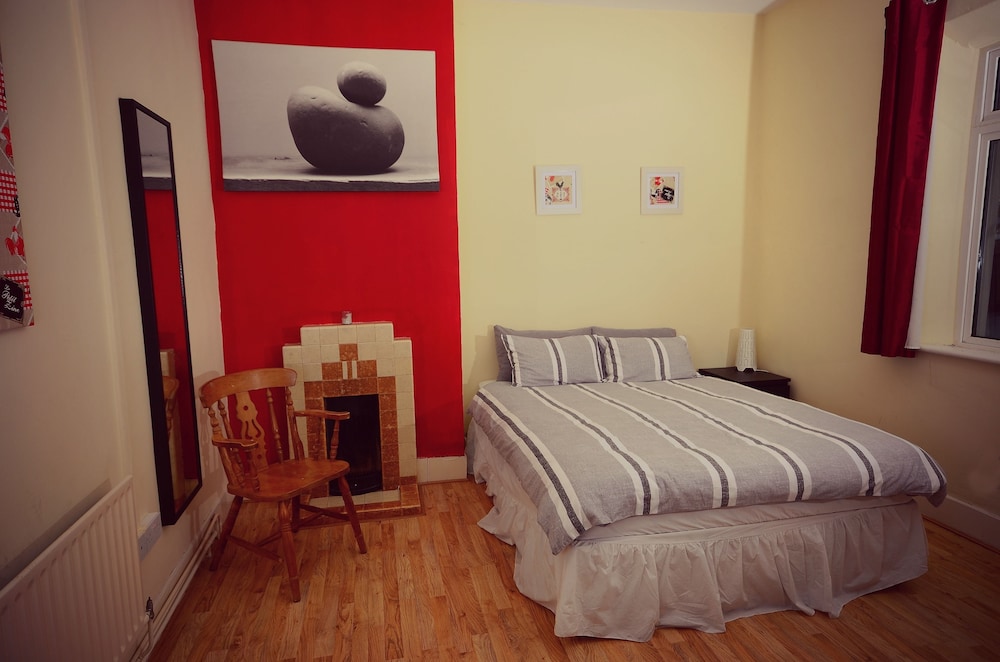 Loughcrew Megalithic Centre - Hostel
