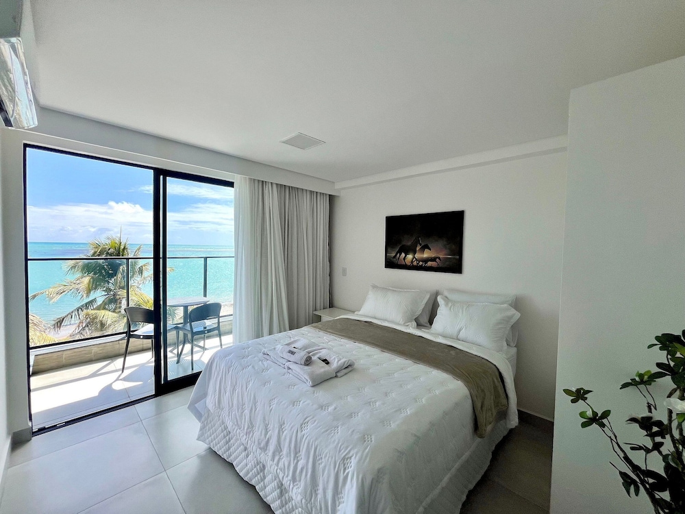 Hyde Park OCEANVIEW - by Living