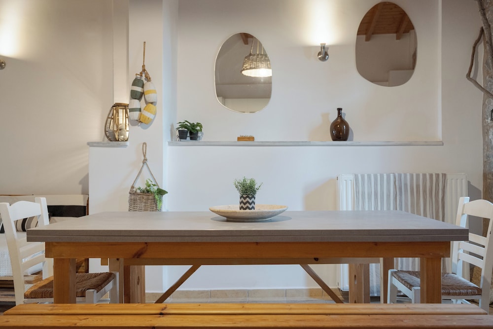 Aura Seafront Villa