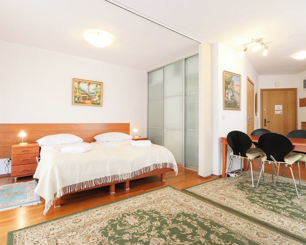 Rosa Weneda by Baltic Home view 4