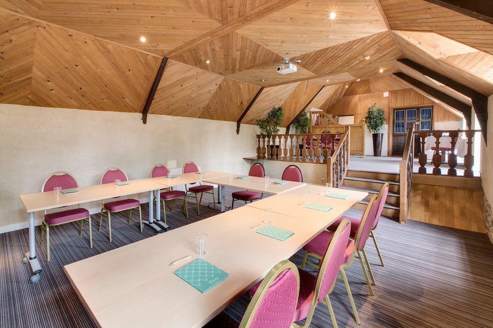 meeting & event spaces
