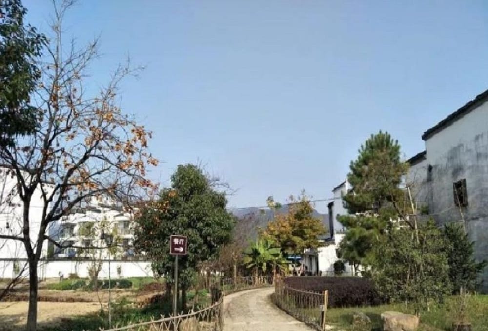 Liuxi Mountain Villa - Property Image 6