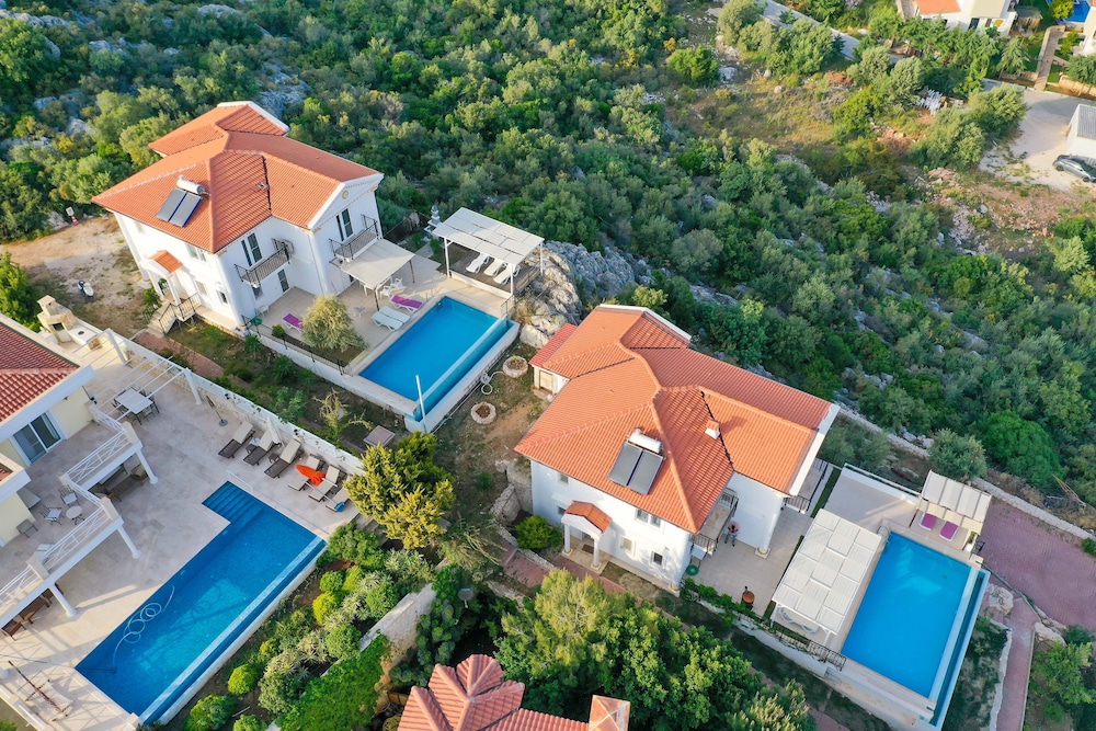 Soral Villa