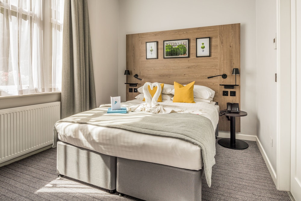 The Princes Square Hotel
