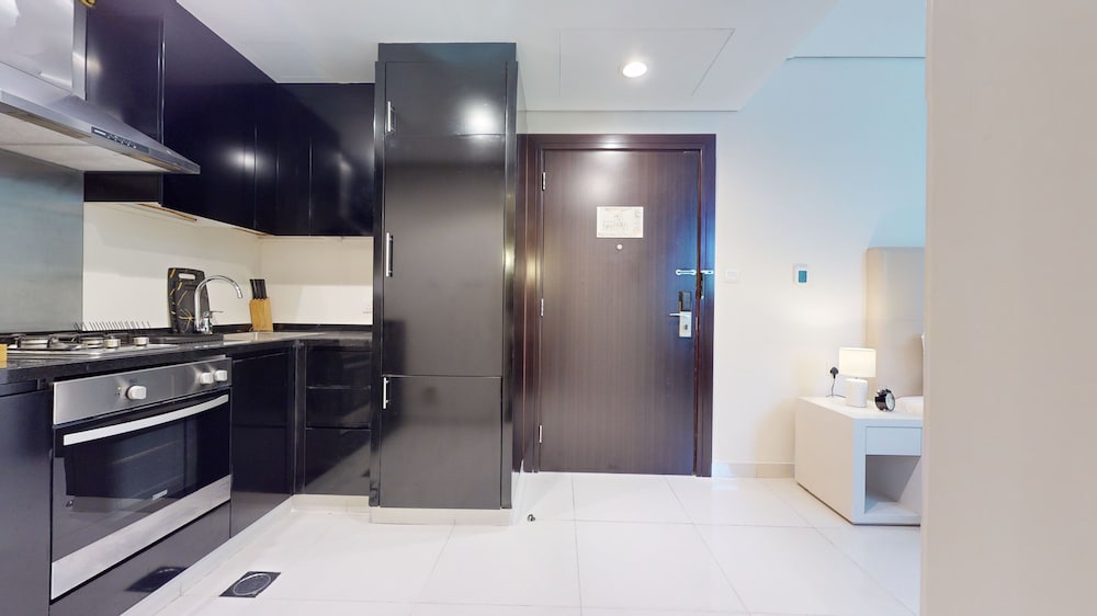 GreenFuture - Charming Studio in the Vibrant Business Bay