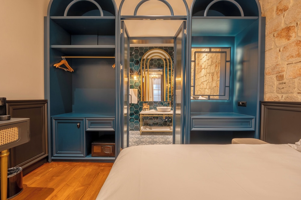 Belmondo Süitler - Image 20