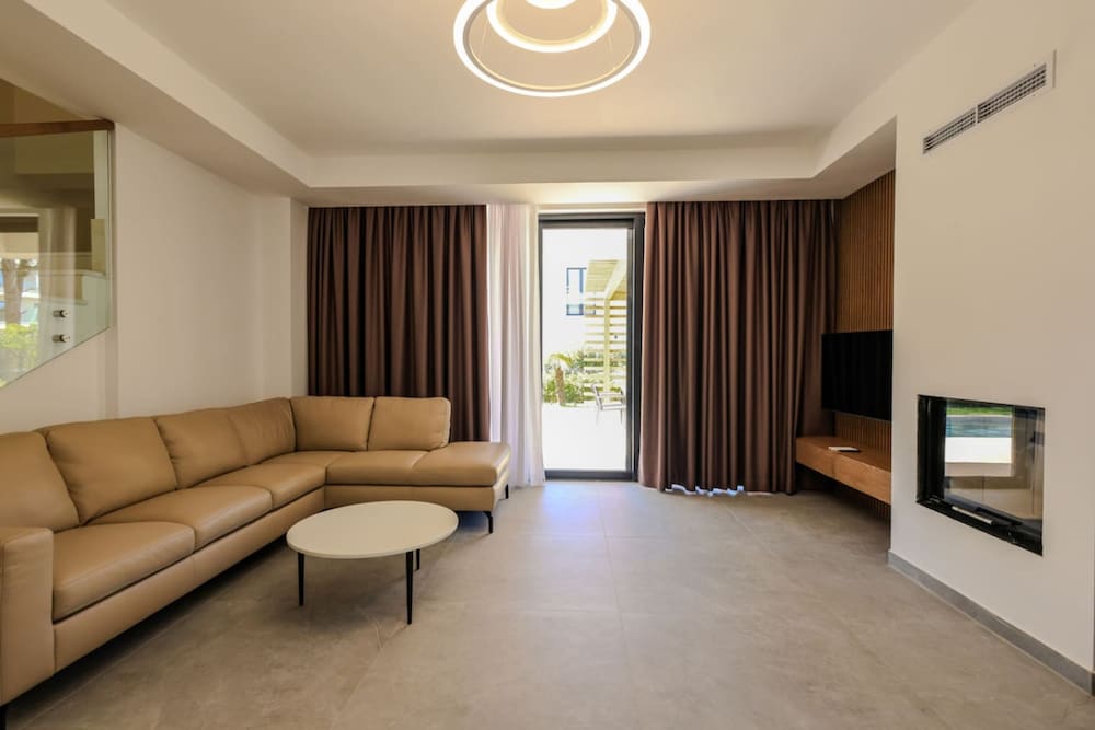 Sanpietro Deluxe Villa