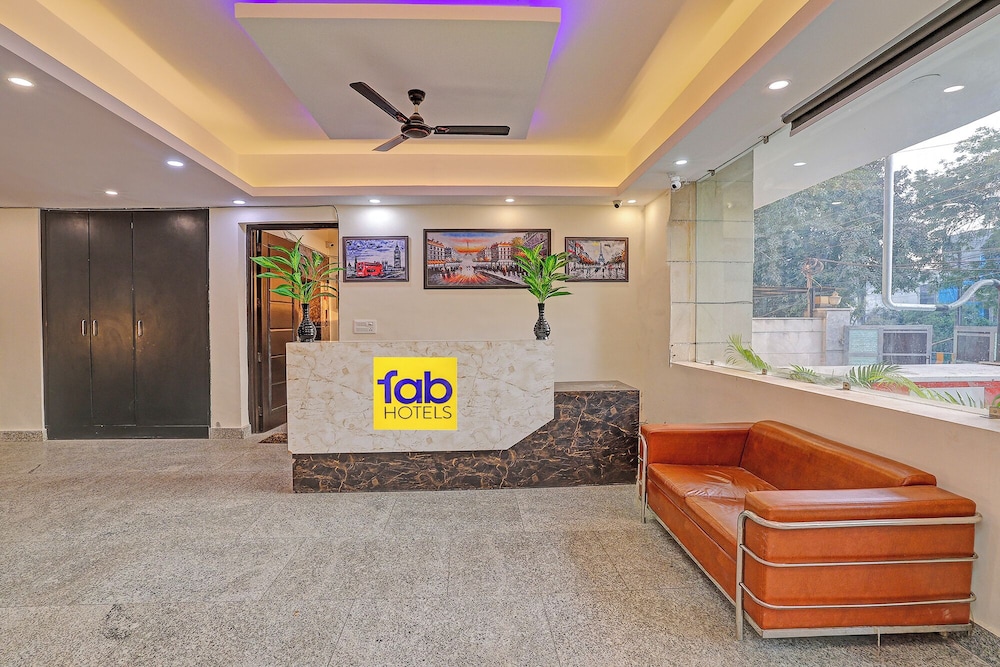Fabhotel Orchid White Inn
