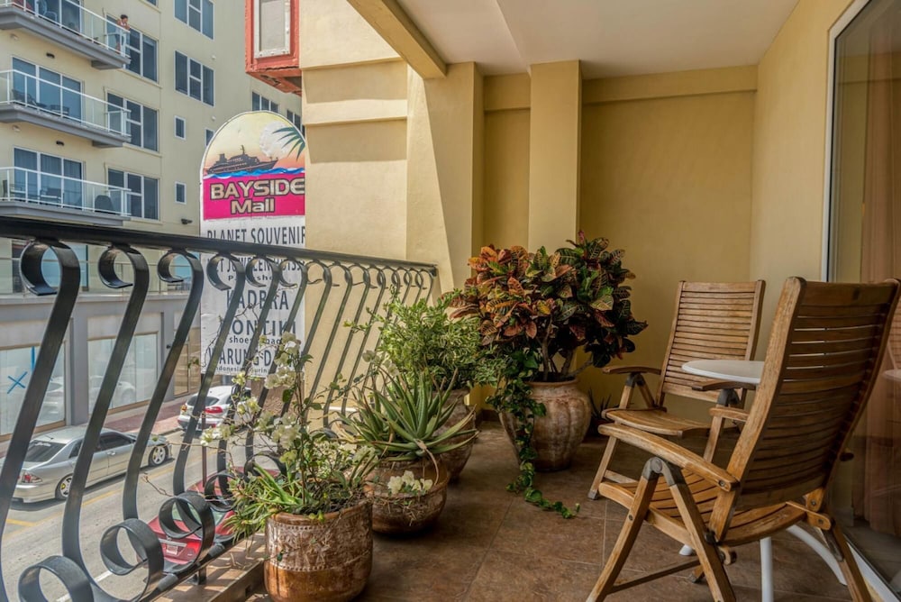 NEW Bay Harbor Studio 206