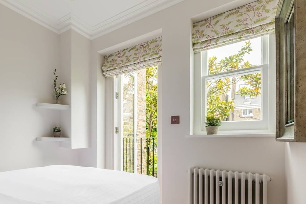 Coleherne Road III by Onefinestay
