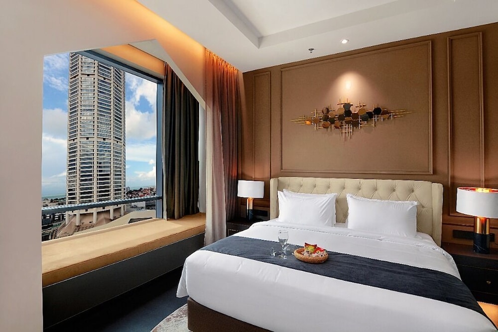 The Granite Luxury Hotel Penang 64