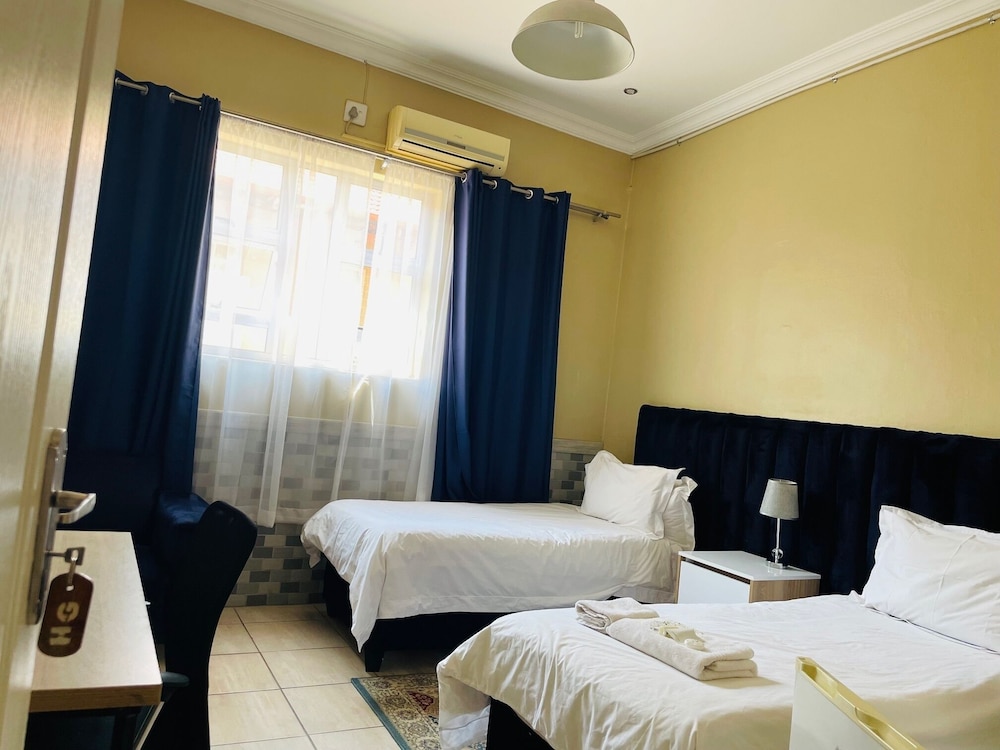 Henry George Guesthouse