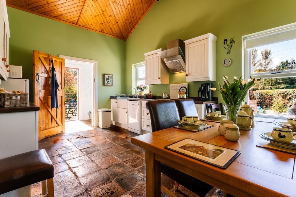 Brookhall Cottages