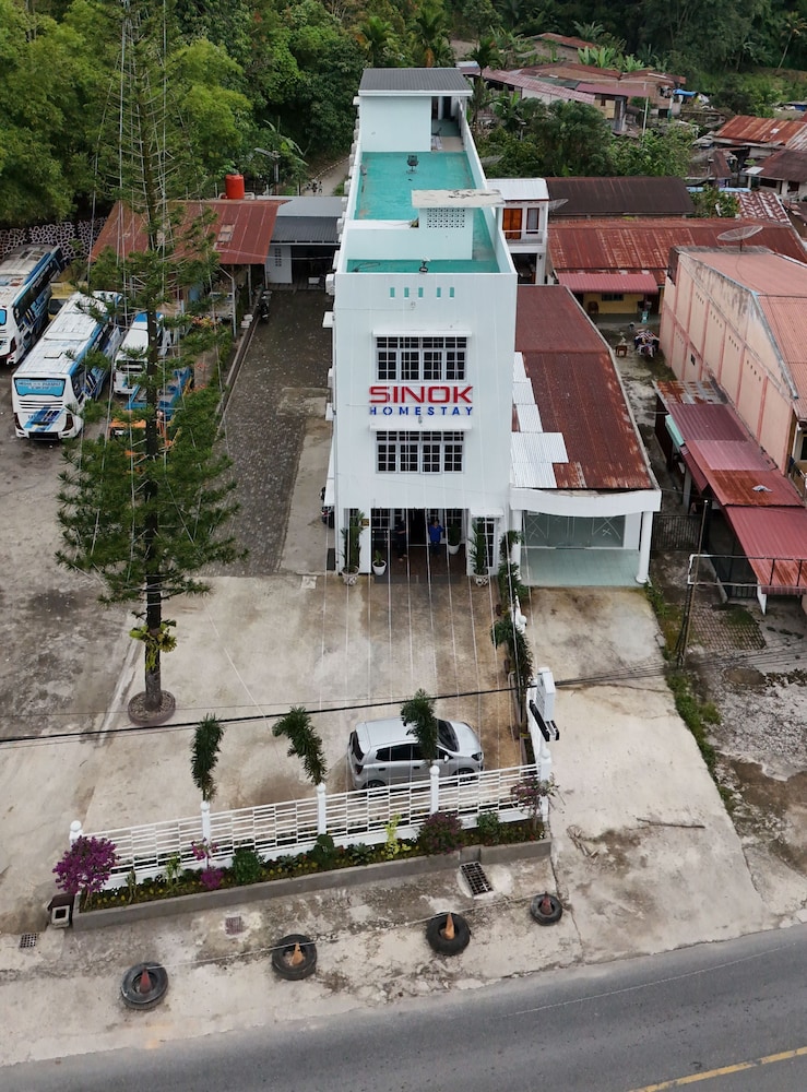 Sinok Homestay Parapat