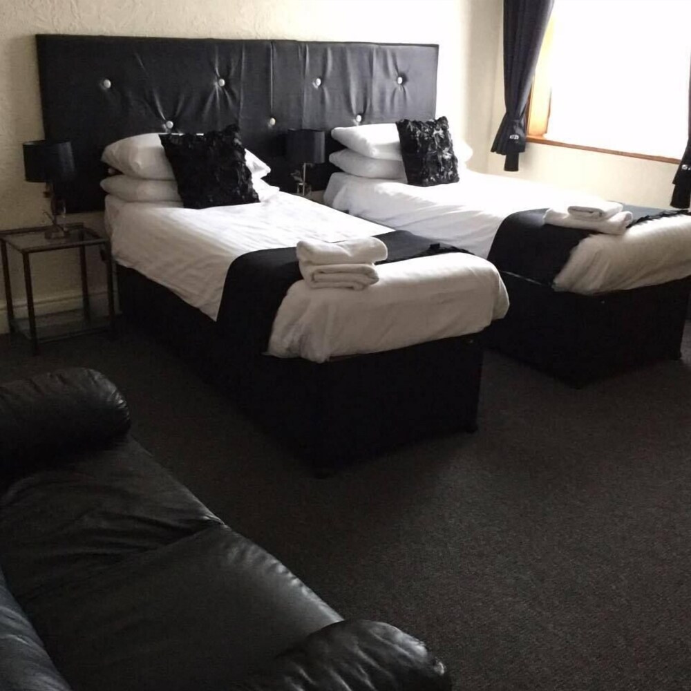 Woodlands Guest House