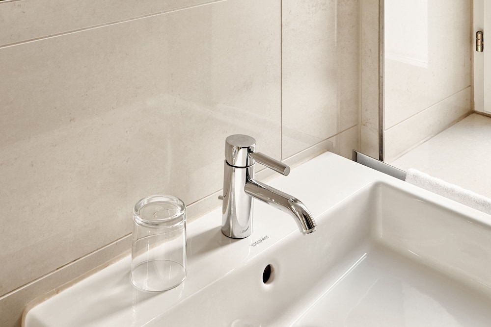 Frankfurt Vacations - The Pure, a Member of Design Hotels - Property Image 11