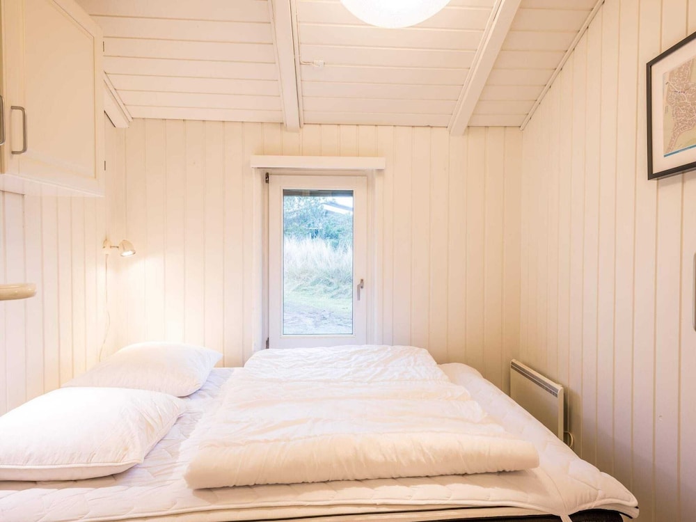 6 Person Holiday Home in Henne view 2