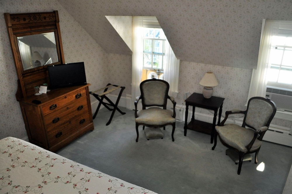 Bar Harbor Vacations - Stone Throw Cottage - Property Image 29