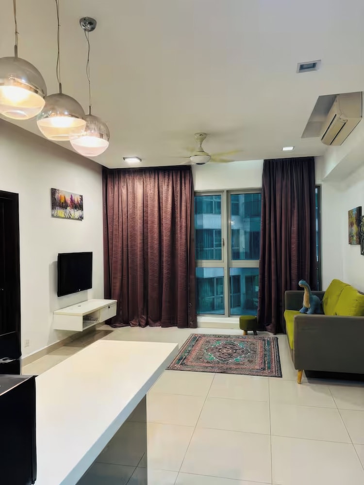Regalia Residence KL Infinity Pool