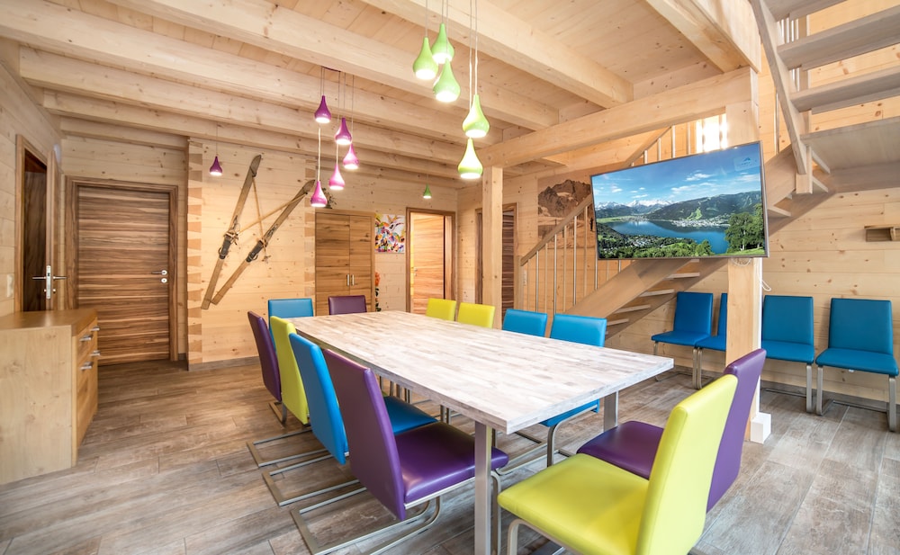 meeting & event spaces
