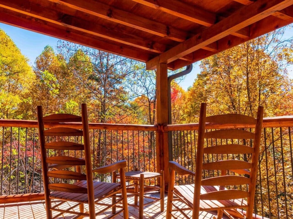 Lovers Suite by Ghosal Luxury Lodging