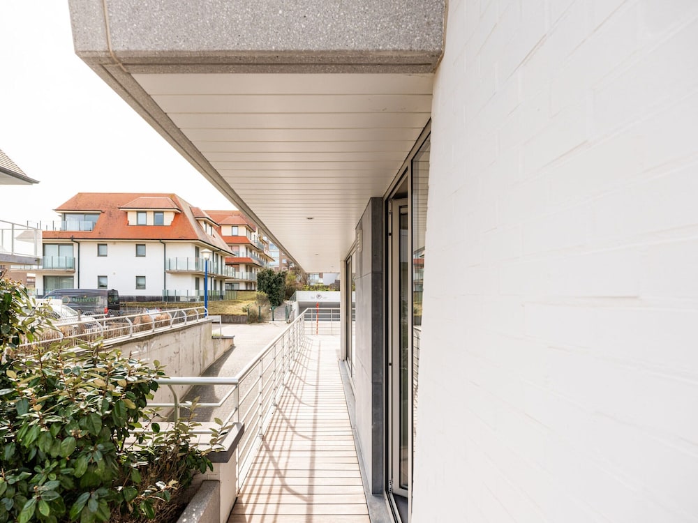 Apartment Near Koksijde Dunes and sea