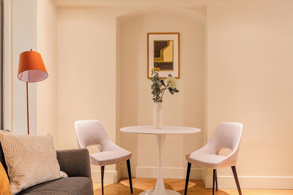 Your Apartment - St. Paul's