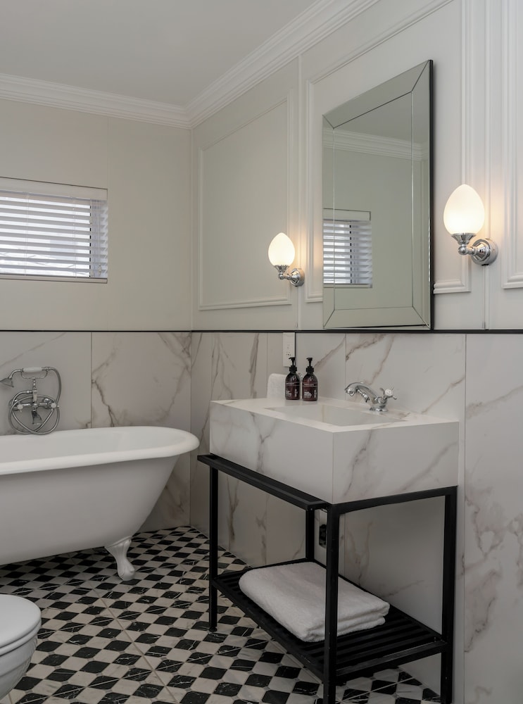 Guest House by Morea