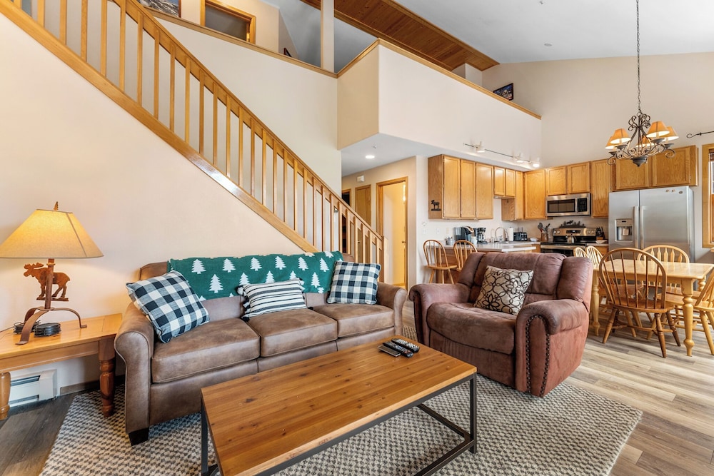 Buffalo Ridge Village #314g