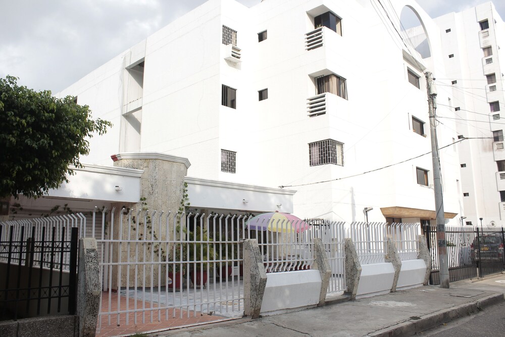 Casa Blanca Just For Travelers