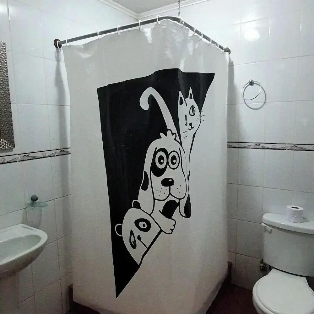 Hostal checar