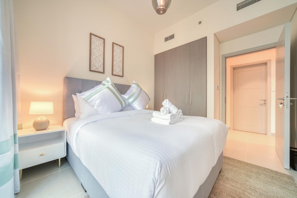City Living at Its Best Near Burj Khalifa